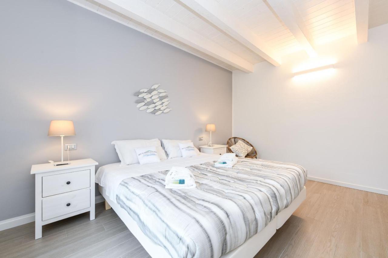 Borgo Gasparina Family Apartments Кастельнуово-дель-Гарда Екстер'єр фото
